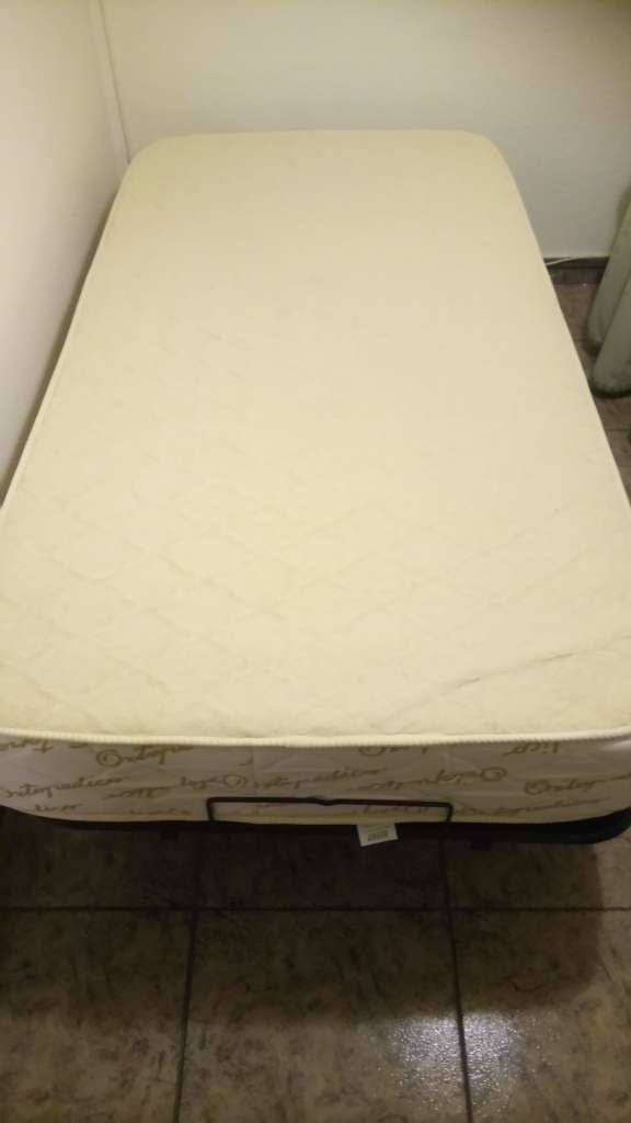 REGALO cama de 90 + somier de ortopedia  3