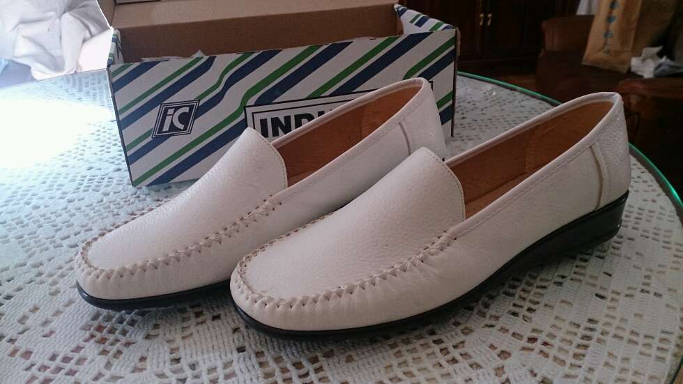 REGALO zapatos mujer talla 39. sin estrenar