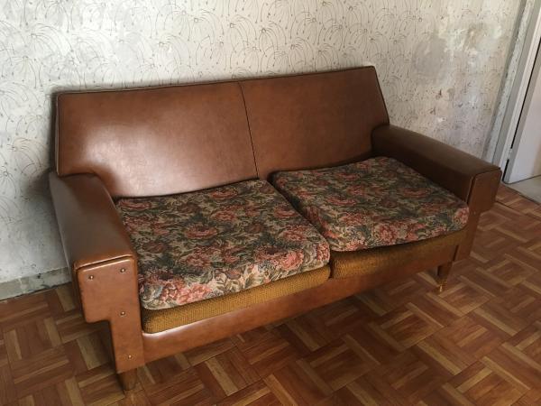REGALO Muebles, sofa, sillones, armarios 4