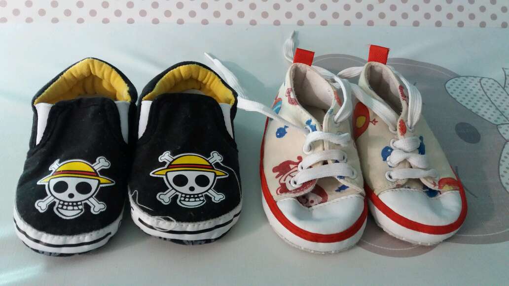Zapatitos bebe regalo.