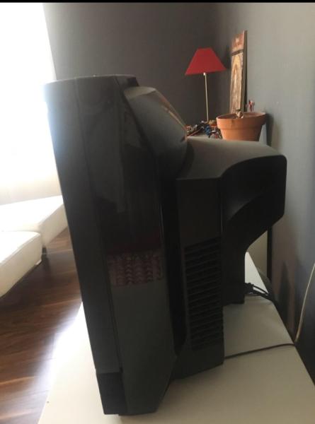 REGALO Televisin de alta gama marca Bang & Olufsen 2