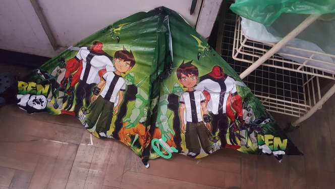 REGALO Cometa Ben 10 para niño REGALO Cometa Ben 10 para niño