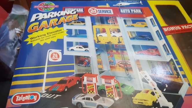 REGALO juego de carros nio  1