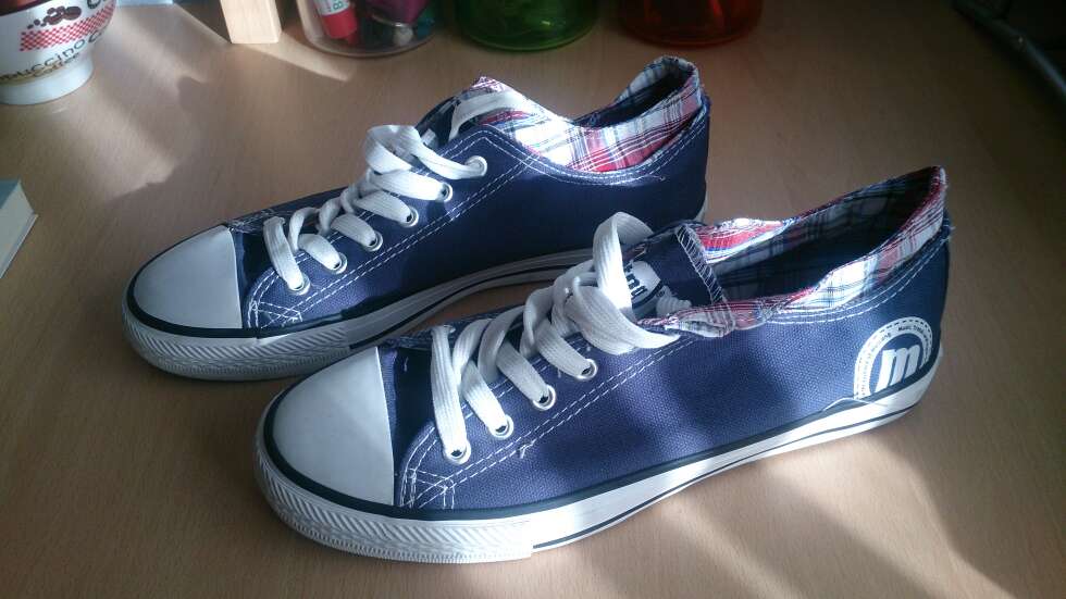 REGALO Zapatillas mustang mujer talla 40 REGALO Zapatillas mustang mujer talla 40