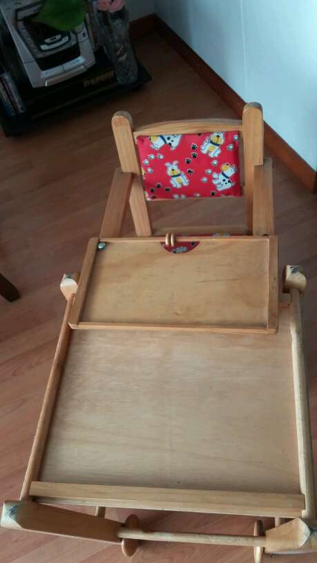 REGALO Doy mesita silla para bebe en madera 1