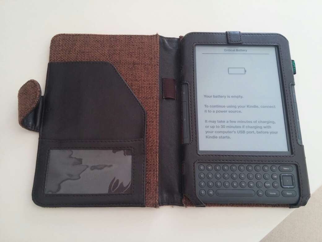 REGALO funda de kindle en caamo 2