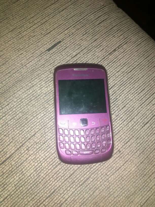 REGALO BlackBerry Curve 8520  1