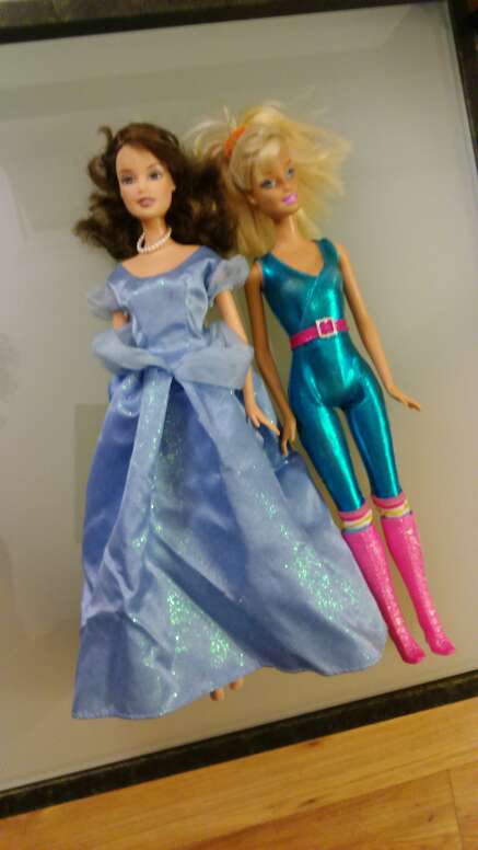 REGALO dos muecas  Barbie 2
