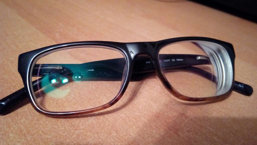 REGALO Gafas graduadas miopía y astigmatismo REGALO Gafas graduadas miopía y astigmatismo