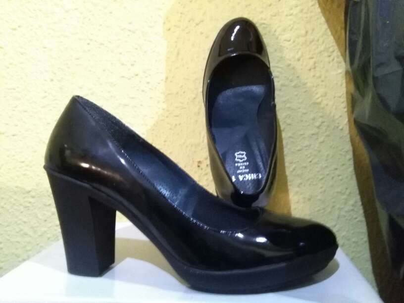 REGALO zapatos mujer charol 38 REGALO zapatos mujer charol 38