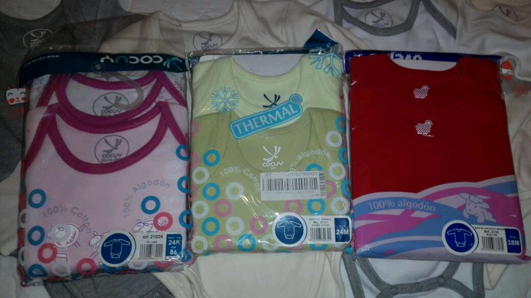 REGALO Bodys de 18 y 24 meses 2