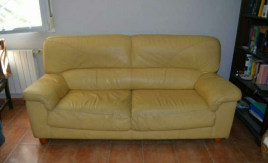REGALO 3+2 sofás de piel amarillos 
