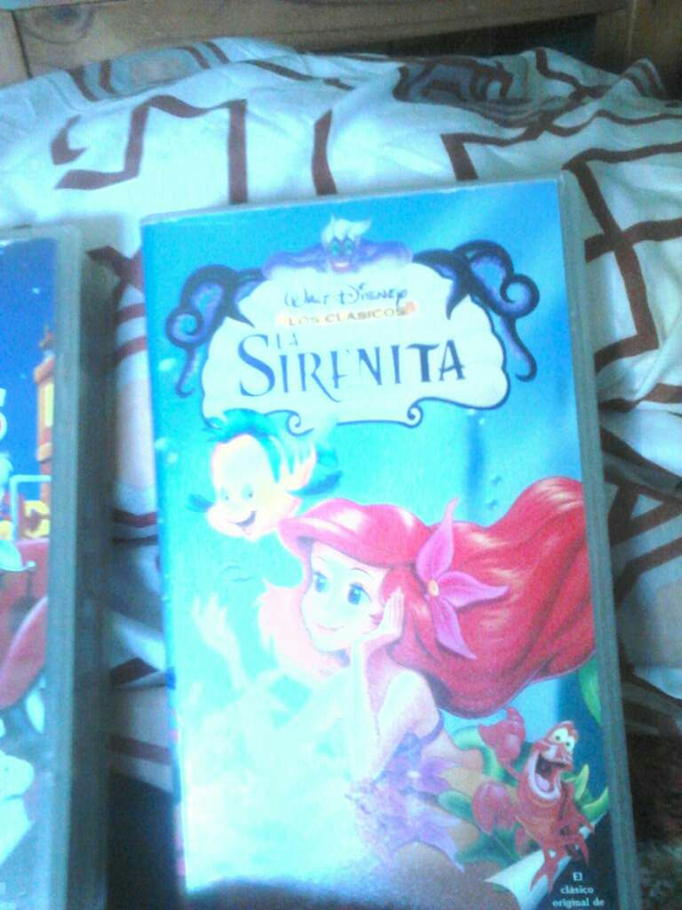 REGALO 3 cintas de pelis Disney 2
