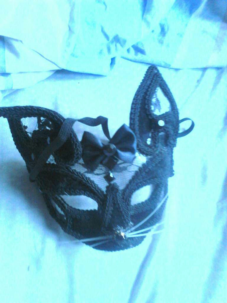 REGALO Antifaz de gata REGALO Antifaz de gata