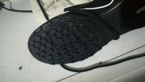 REGALO Botas futsala 3