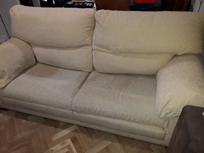 REGALO sofa con asientos deslizantes