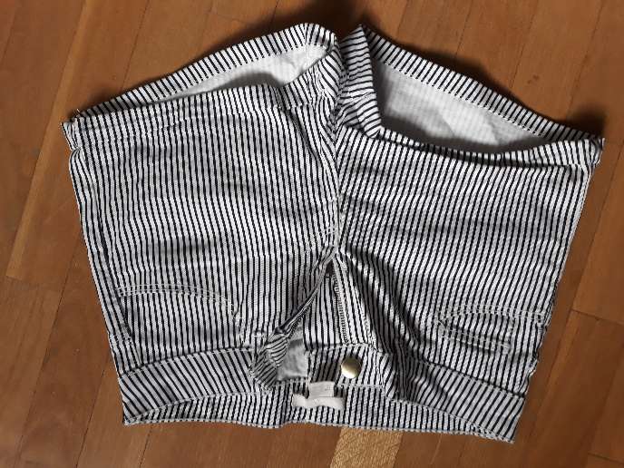 REGALO short pantalon corto H&M REGALO short pantalon corto H&M