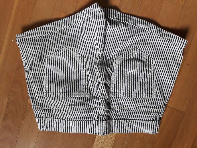 REGALO short pantalon corto H&M 2