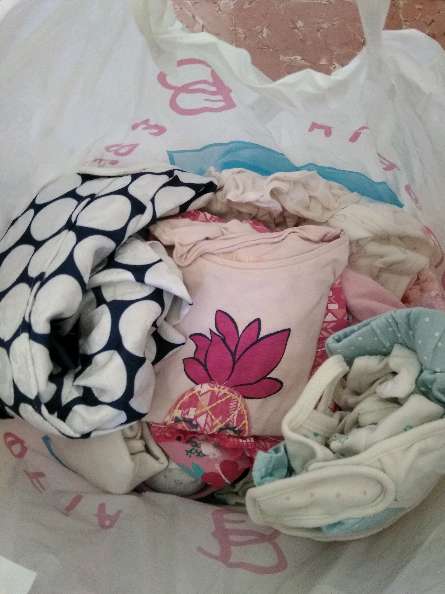 REGALO ropita de bebe de niña!! No hago envios REGALO ropita de bebe de niña!! No hago envios