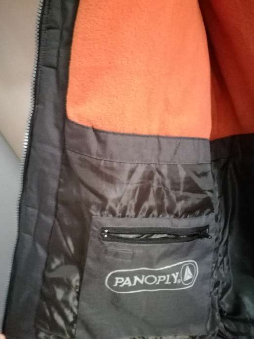 REGALO chaqueta impermeable 3