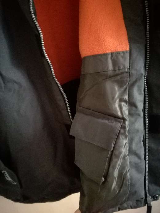 REGALO chaqueta impermeable 4