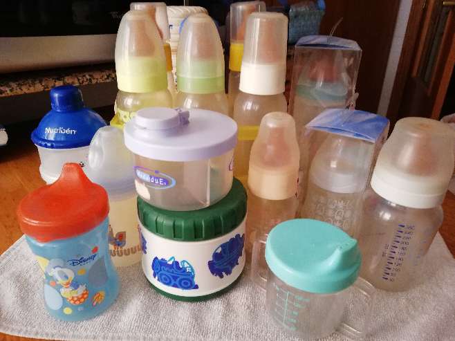 REGALO Biberones y varios REGALO Biberones y varios