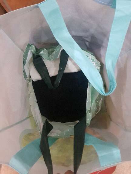 REGALO ropa chica talla 38..40 2