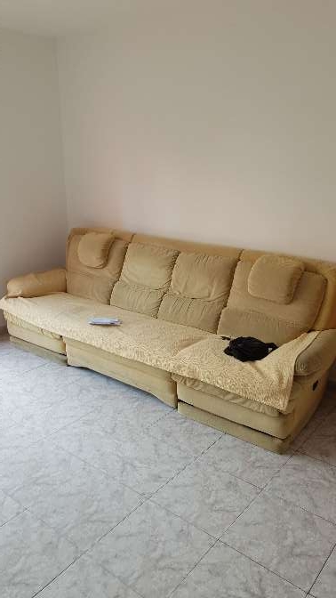 REGALO muebles y sofa 1
