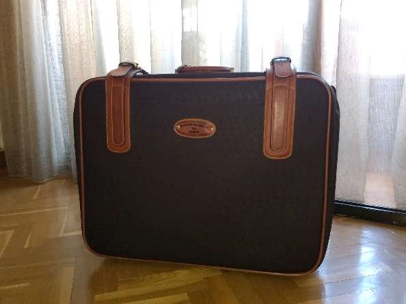 REGALO Maleta REGALO Maleta
