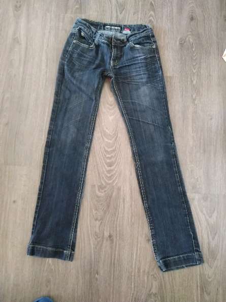 REGALO Vaqueros talla m REGALO Vaqueros talla m