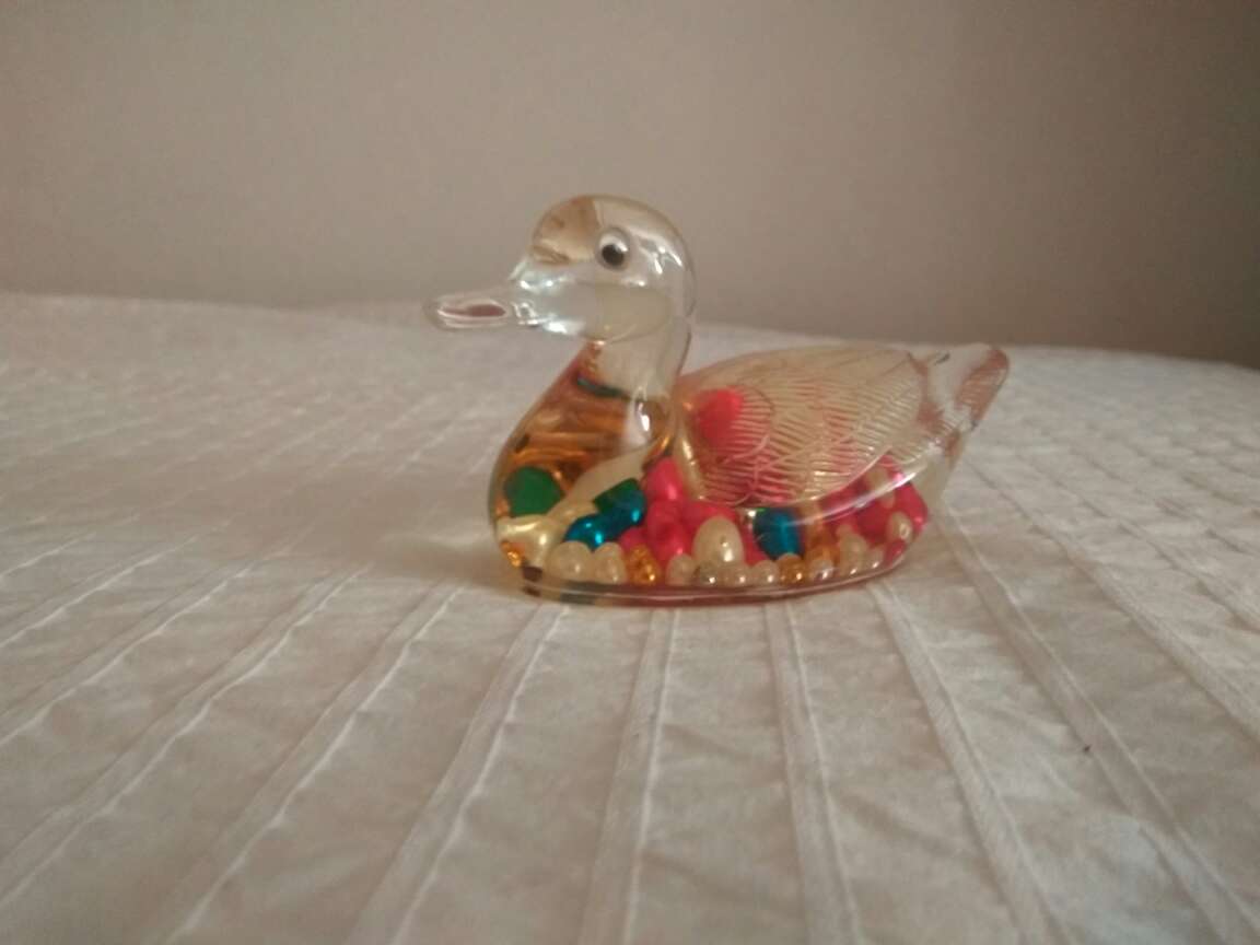 REGALO Figura decorativa + Cuenco negro + Esterilla 2