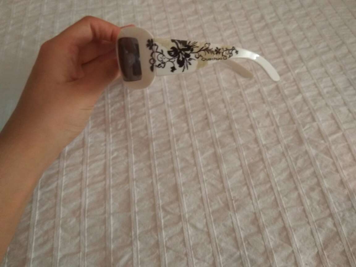 REGALO Gafas de sol 2