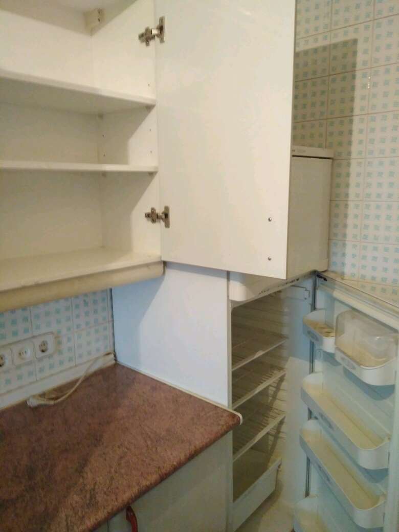 REGALO Mobiliario de cocina y electrodomesticos 3