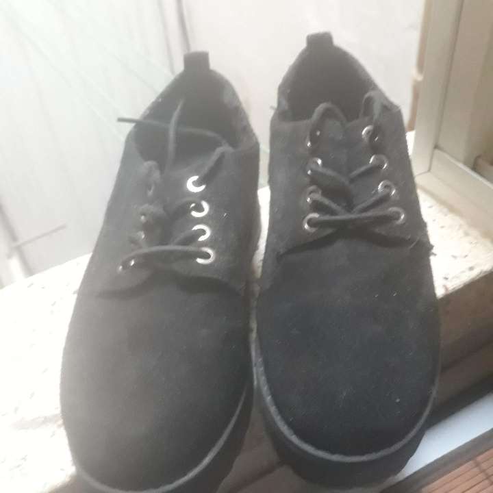 REGALO zapato plataforma t/39 2
