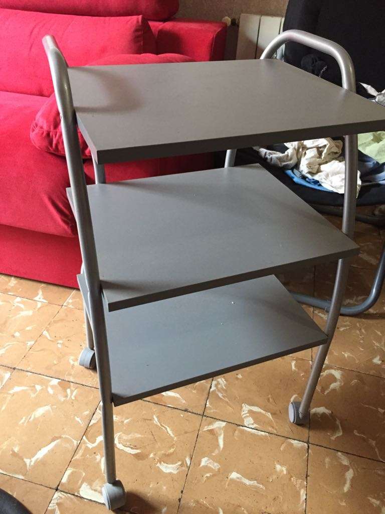 REGALO Mesita con ruedas 3 estantes REGALO Mesita con ruedas 3 estantes