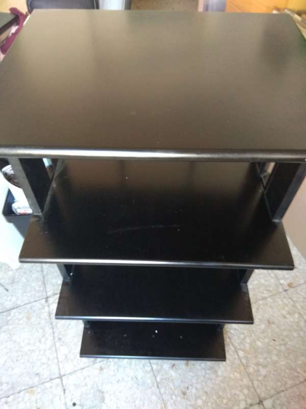 REGALO Mueble con ruedas 2