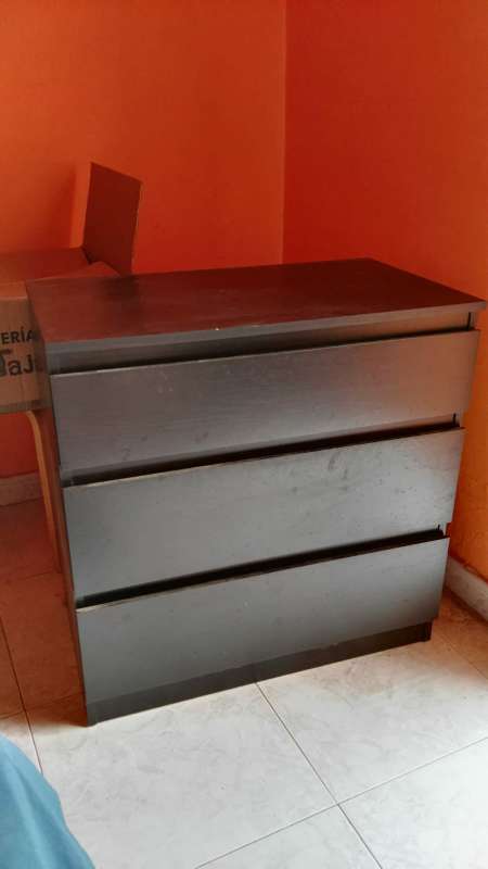 REGALO Silla, cajonera... 2