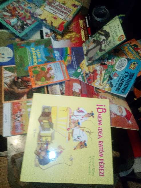 REGALO Biblioteca libros infantiles. ONGs/Asociaciones 2