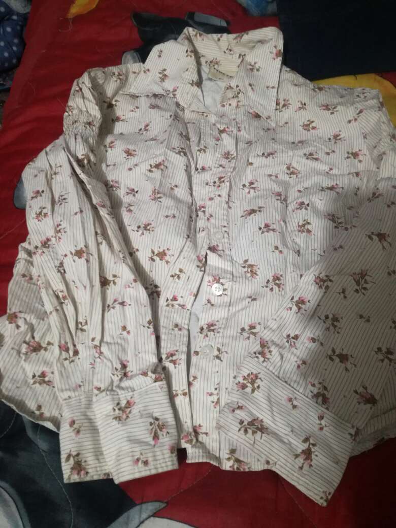 REGALO blusa talla 8 2