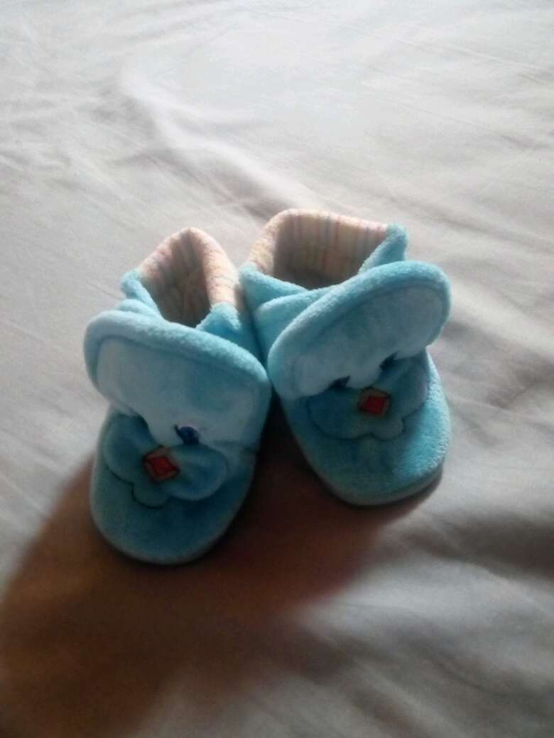 REGALO botas bebe nmero ,17/18 1