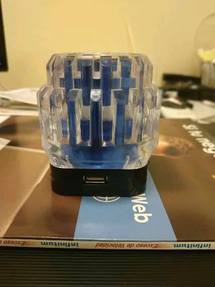 REGALO bocina recargable 4