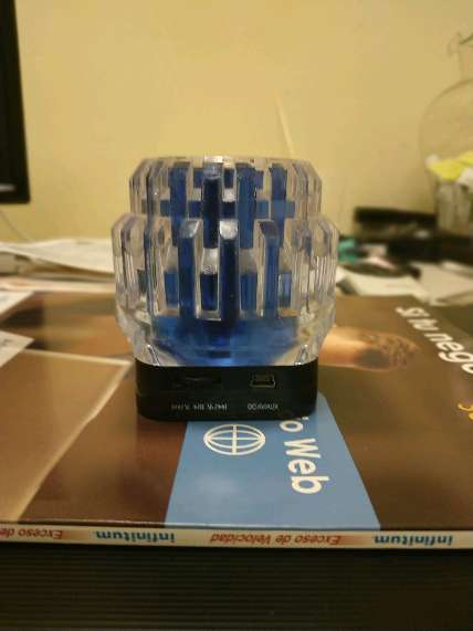 REGALO bocina recargable 3