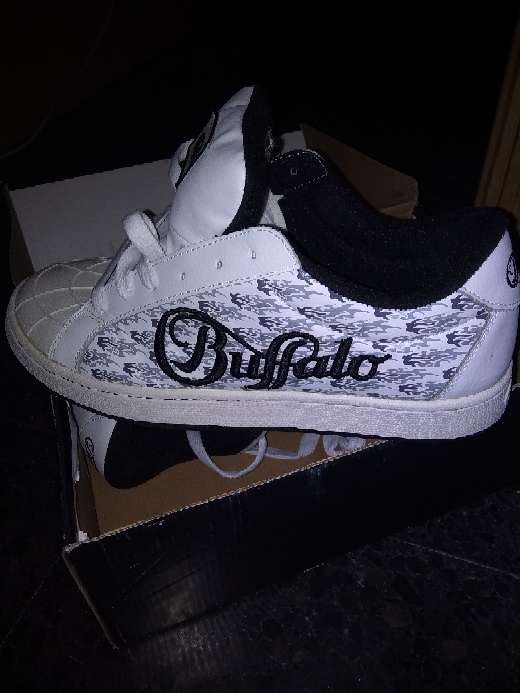 REGALO Zapatillas talla 44 REGALO Zapatillas talla 44