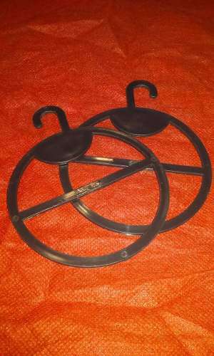 REGALO corbatas+ perchas 2