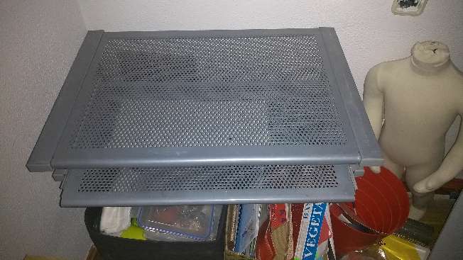 REGALO Lote de muebles y vitro. 4