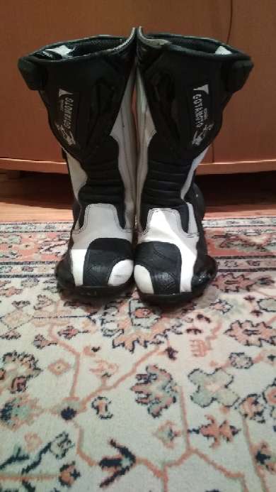 REGALO Botas moto talla 42 REGALO Botas moto talla 42