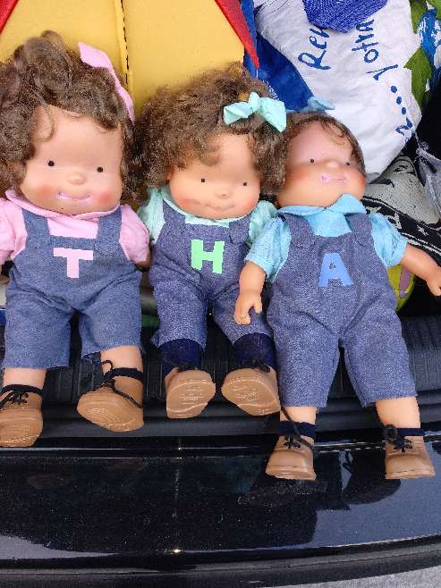 REGALO muecos varios 4