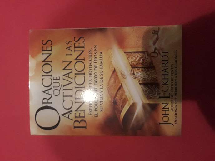 REGALO Libro de oraciones REGALO Libro de oraciones