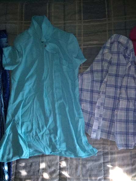 REGALO Varios ropa camisa falda 3