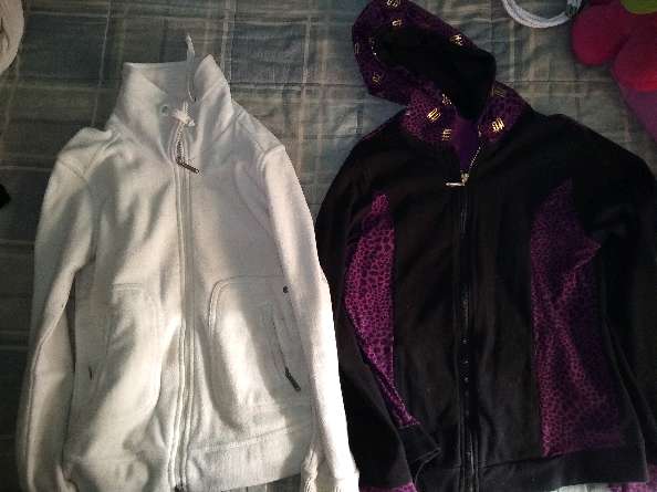 REGALO Chaquetas varias y cinturones 3